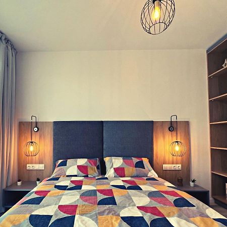 Dumbravita  Panoramic Forest View Apartment מראה חיצוני תמונה