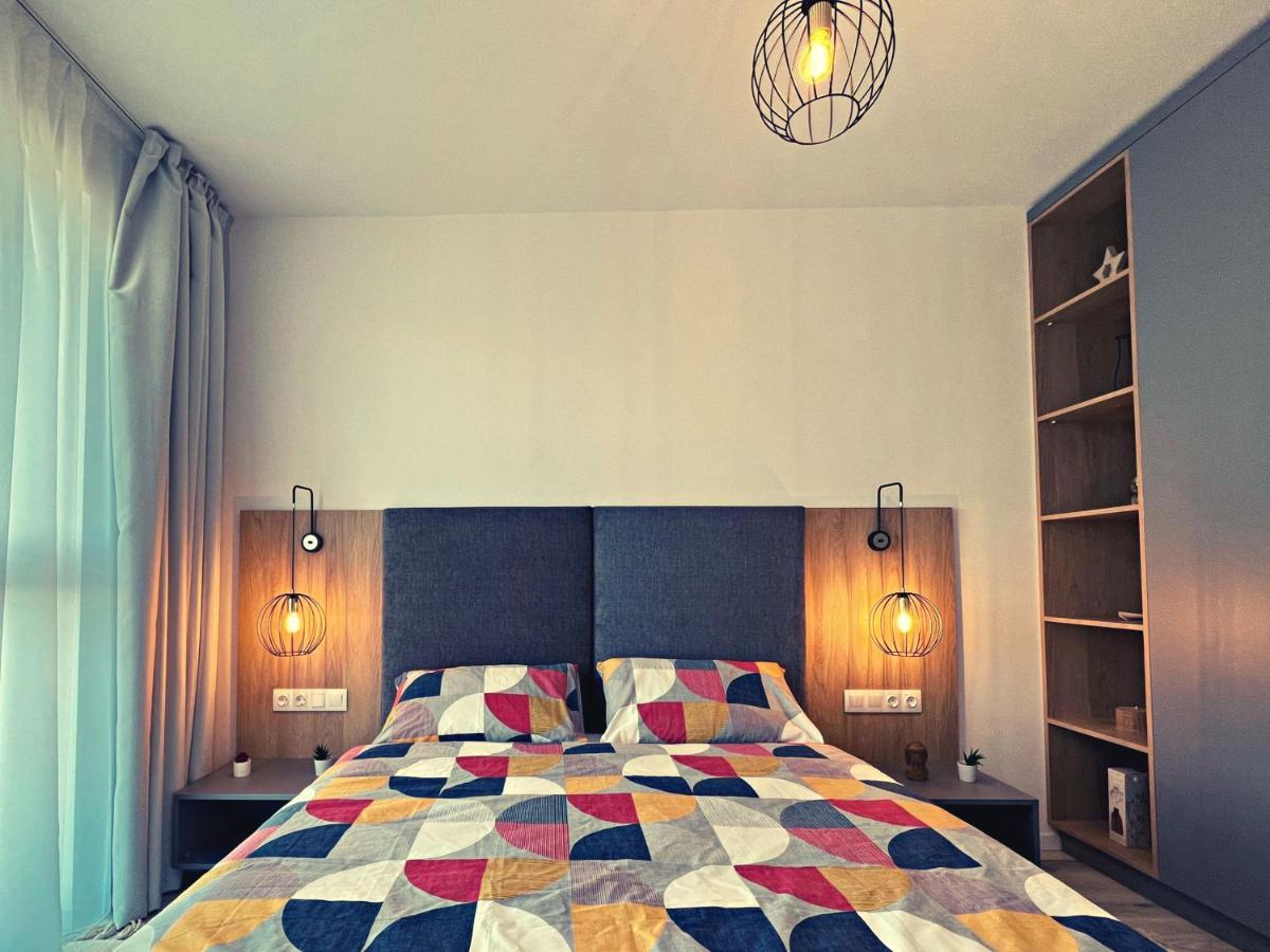 Dumbravita  Panoramic Forest View Apartment מראה חיצוני תמונה