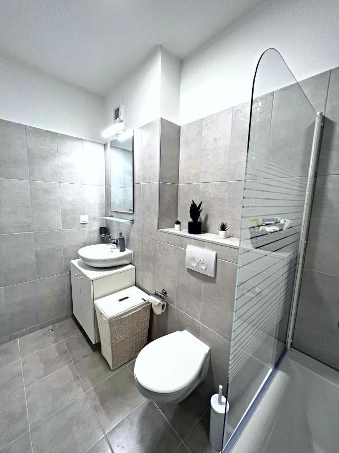 Dumbravita  Panoramic Forest View Apartment מראה חיצוני תמונה