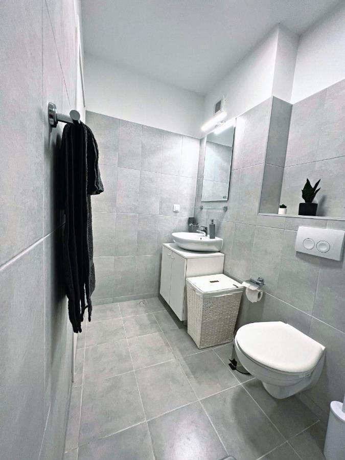 Dumbravita  Panoramic Forest View Apartment מראה חיצוני תמונה